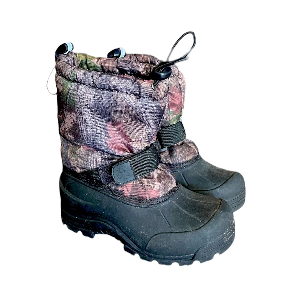 Kids size 13 Northside insulated camp snow boots EUC